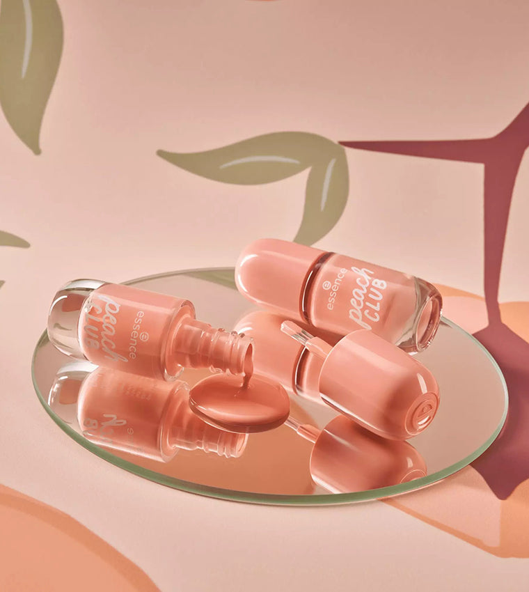 ES Gel Nail Colour 68 💅🏼 Classic Red